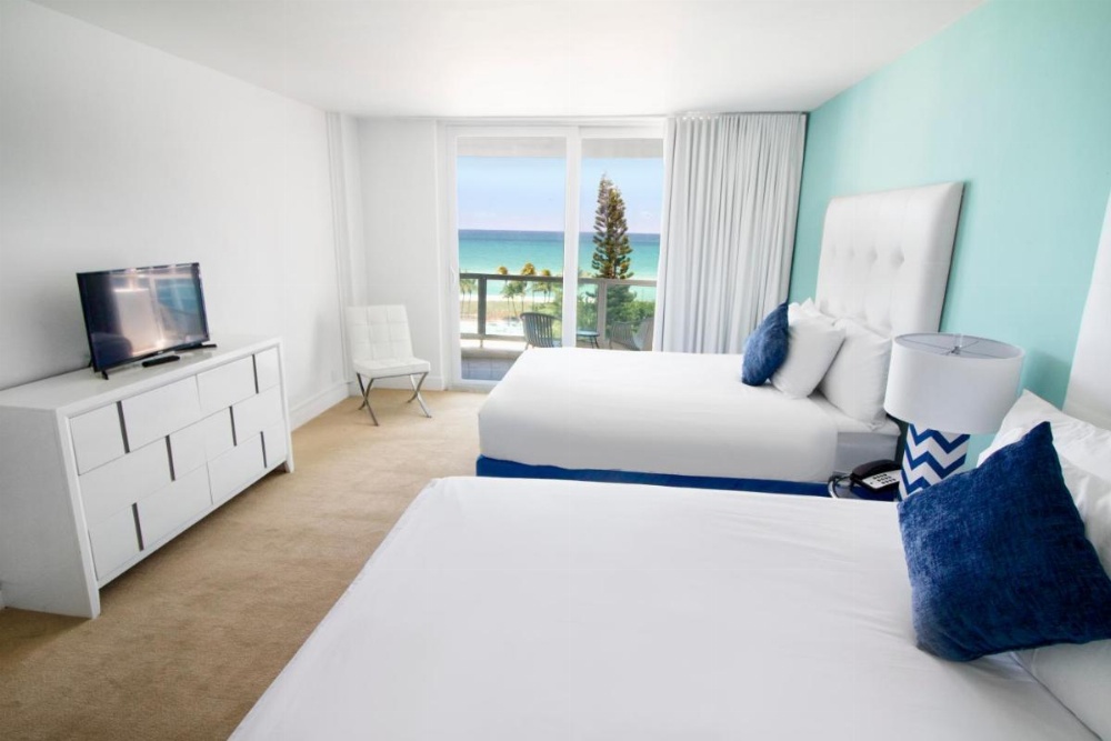 Seacoast Suites on Miami Beach