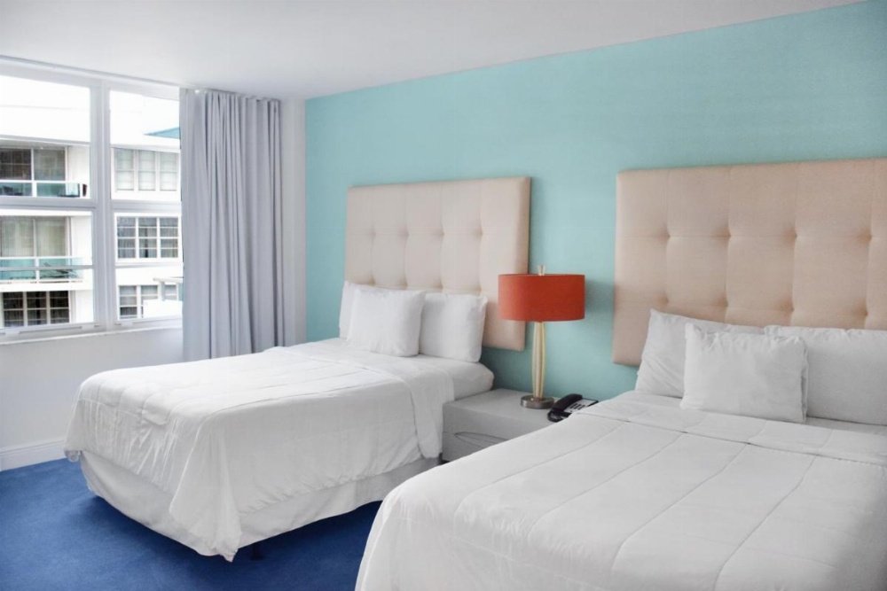 Deluxe Cityview Suite 2 Bedroom & 2 Bath with Kitchen